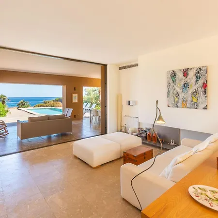 Modern With Pool
