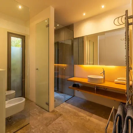 Modern With Pool *
